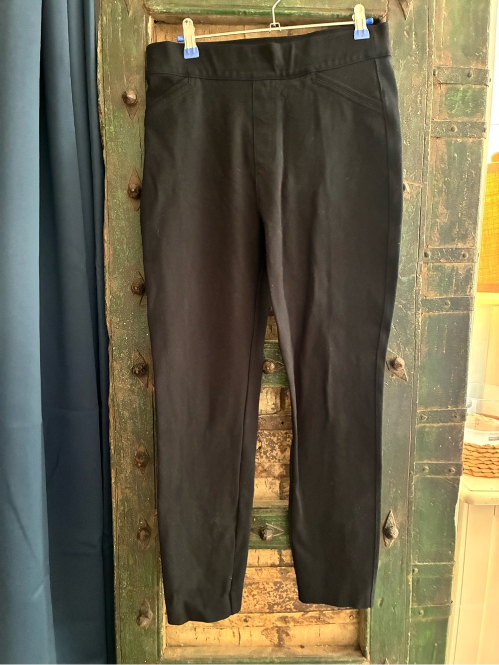SPANX Black High-Rise Slim Leggings - Picture 1 of 4